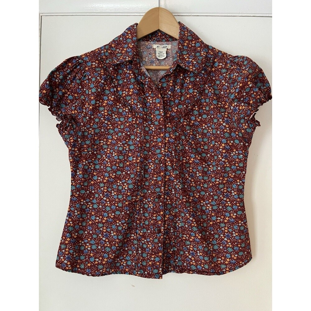 At Last Co Button-Down Blouse Women's Large Red Floral Cottage Boho